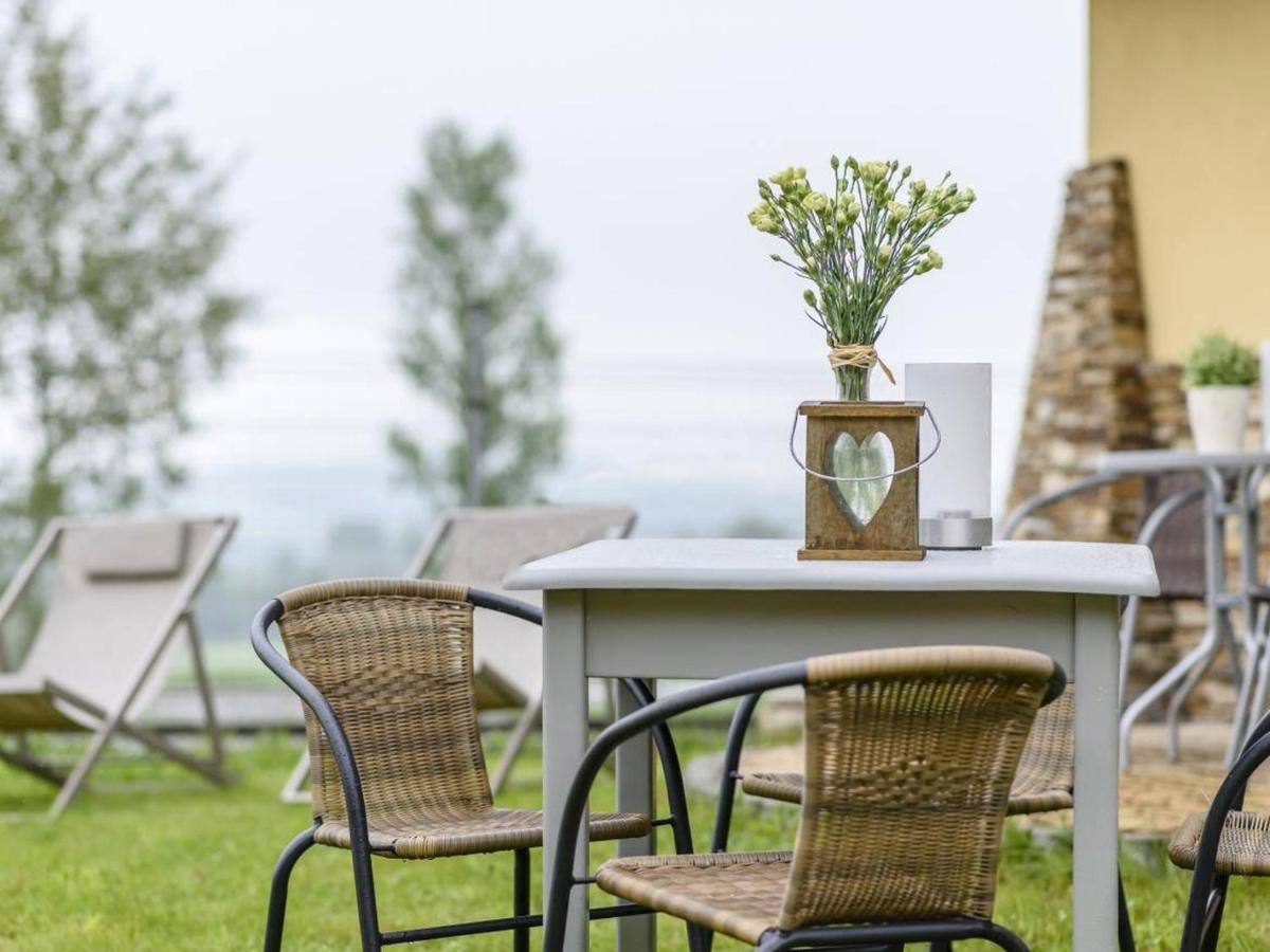 U Kruka Bed & Breakfast Groń Екстериор снимка